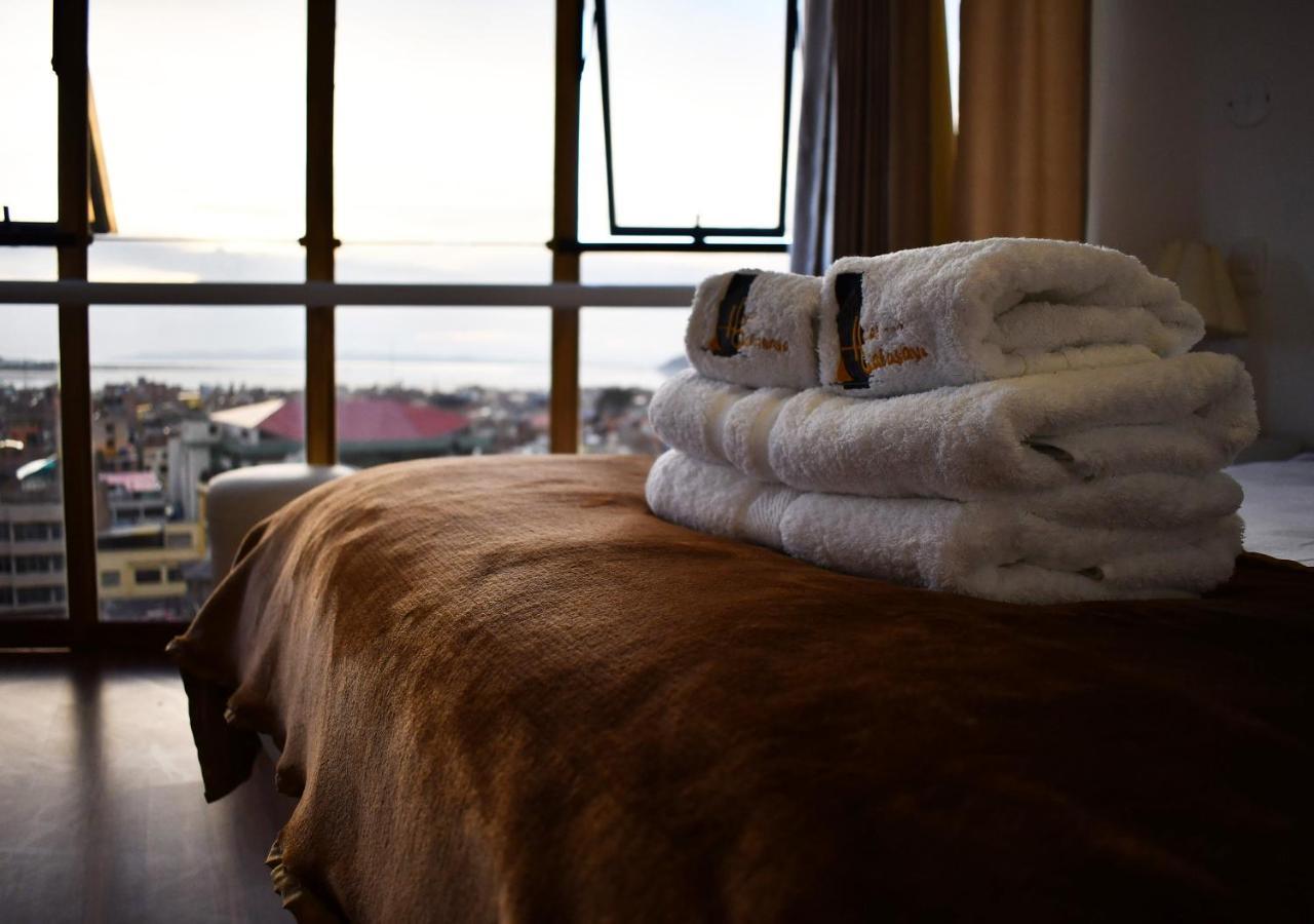 Hotel Qalasaya Puno Esterno foto